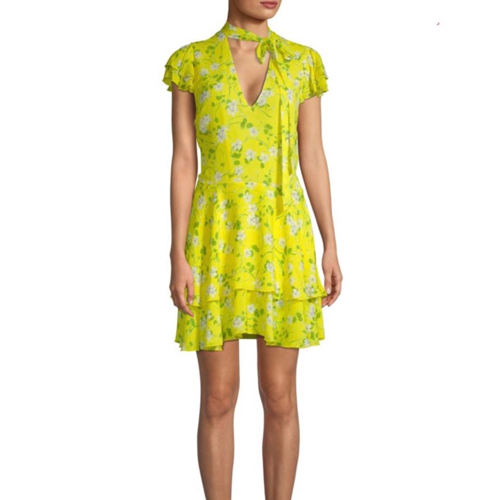 alice + olivia flutter sleeve floral dress
